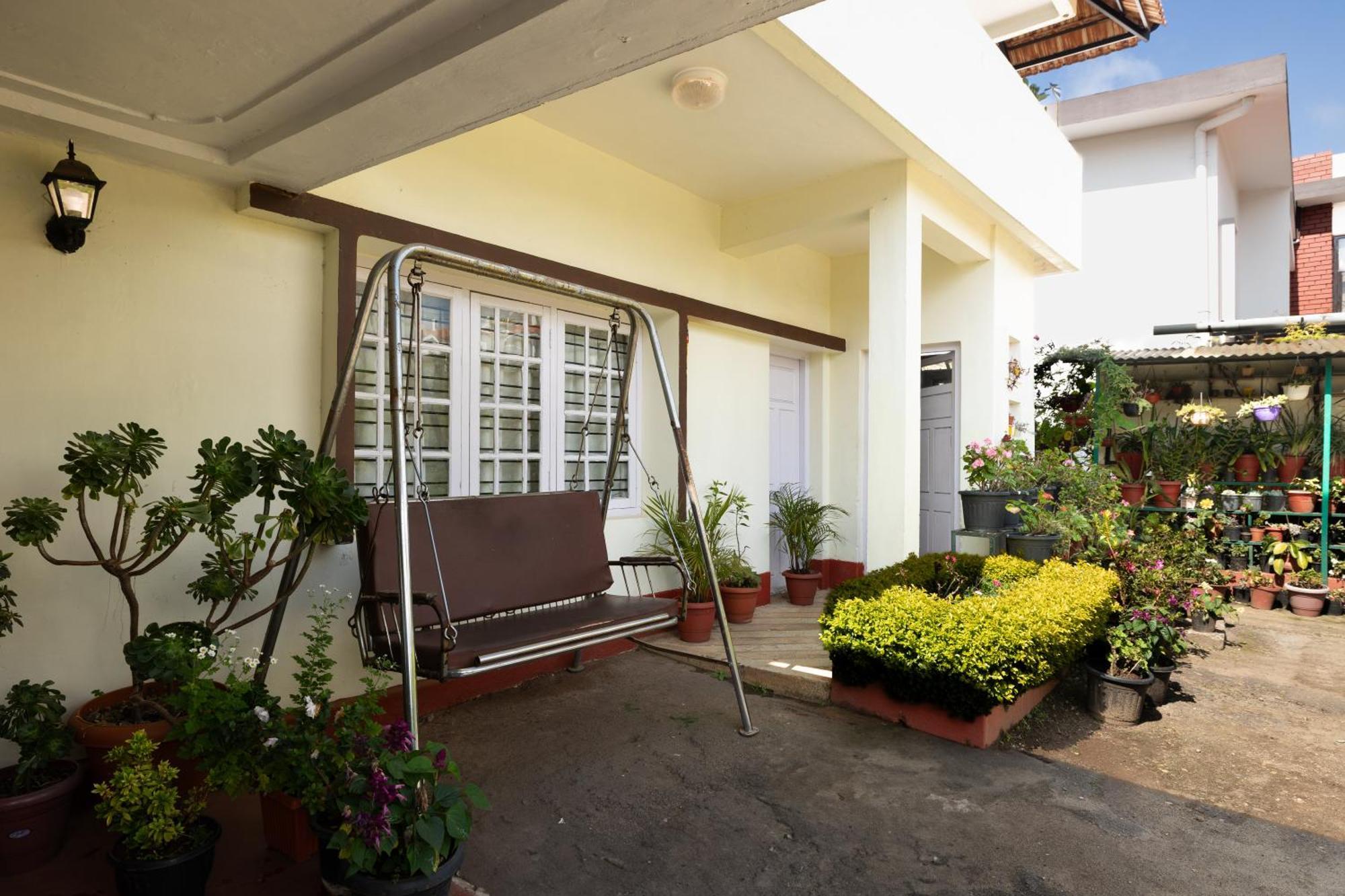 Colonels Inn Утакаманд Экстерьер фото