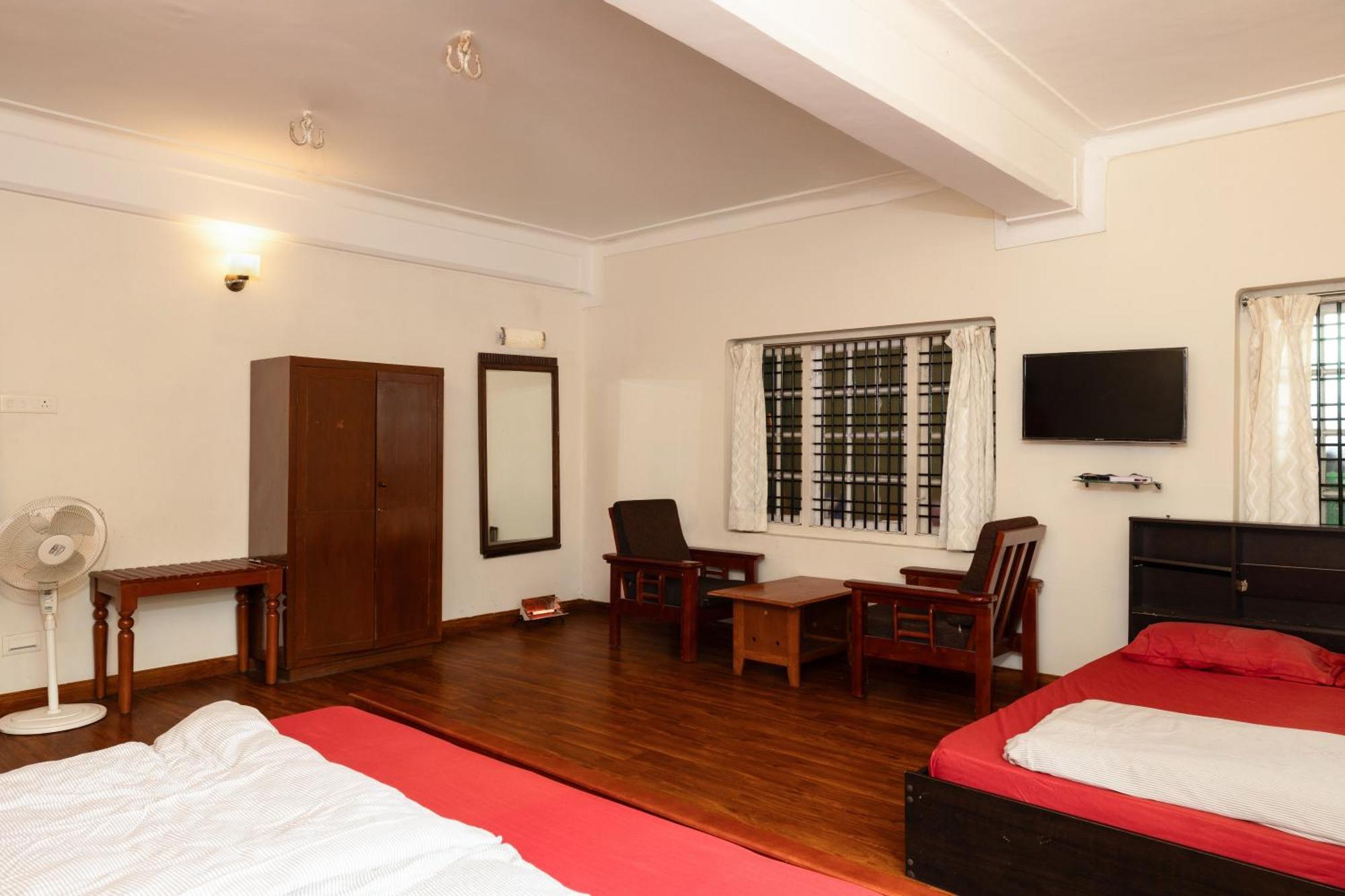 Colonels Inn Утакаманд Экстерьер фото